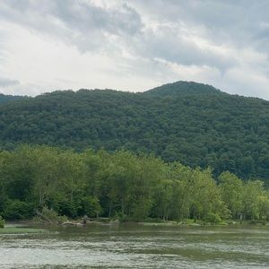 Meet your Posher, Aidan